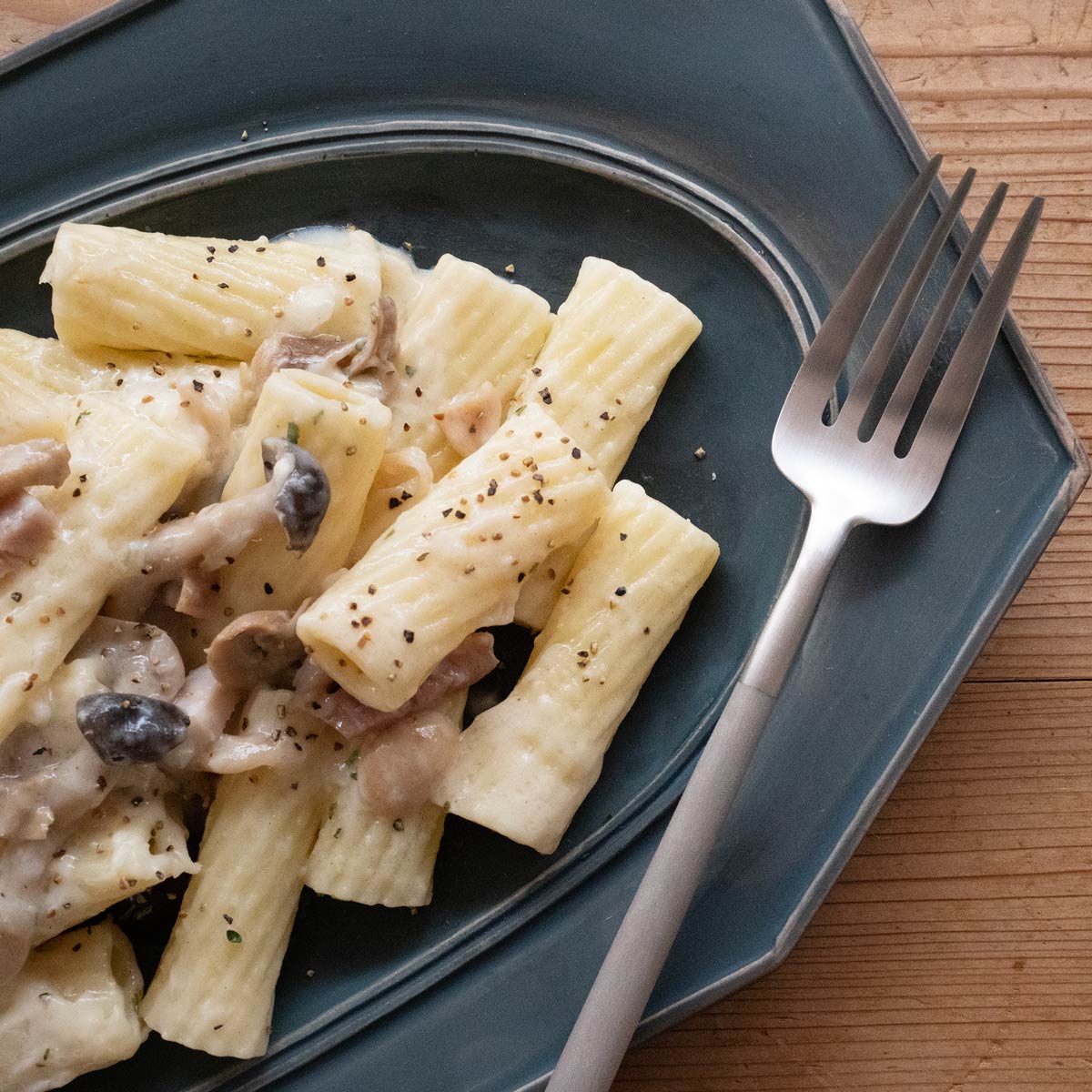 クチポール ゴア ウォームグレー