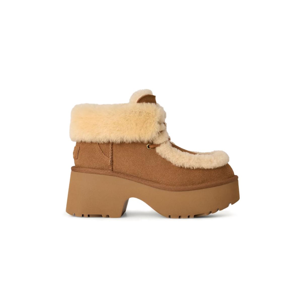 【新品未使用】UGG クリーム色 ニットブーツ 編み込みデザイン UGG（アグ） UGG WOMENS ESMEE LACE UP 1171532 ウィメンズ エスミー