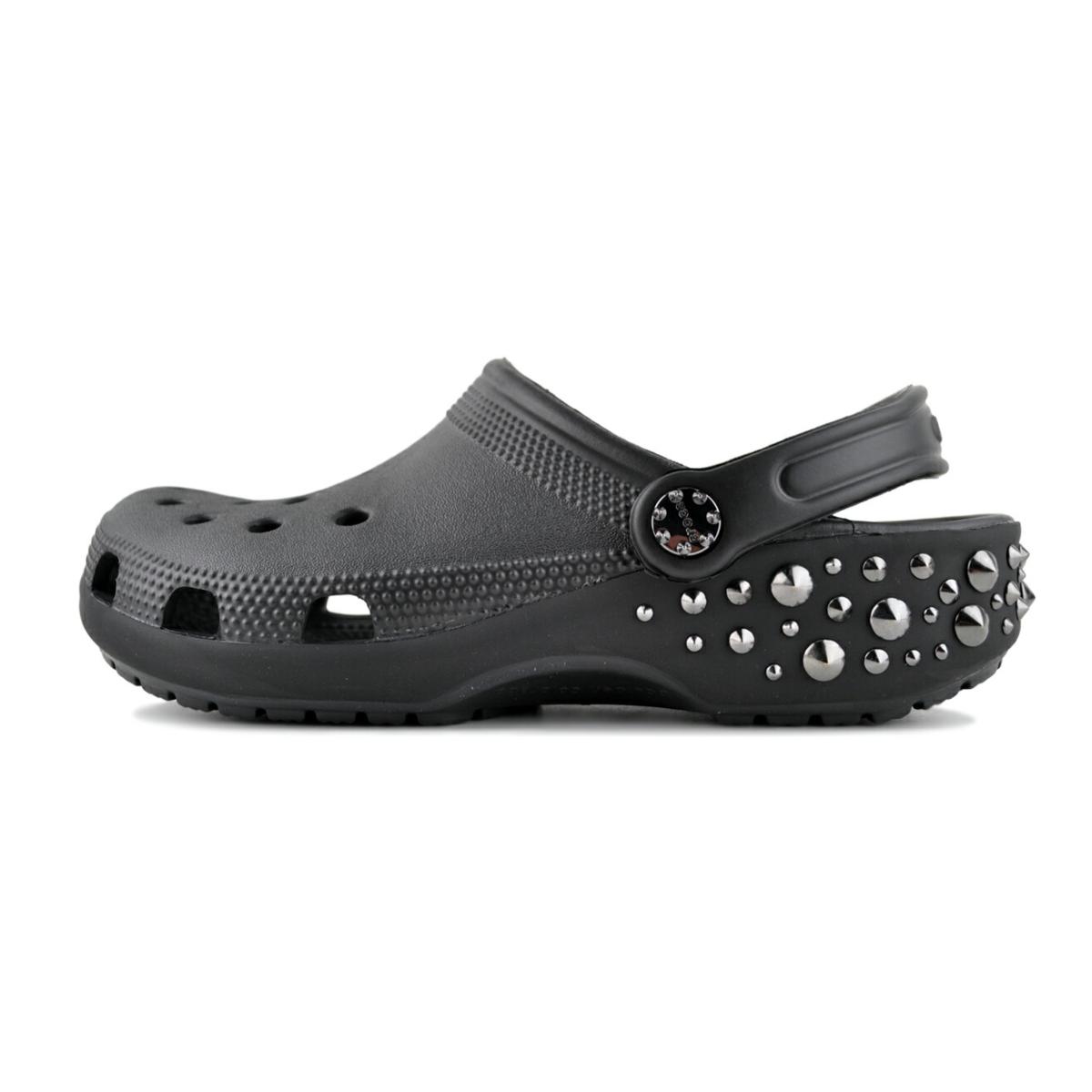 【新品】クロックス★コラボ★ブラック★スタッズ付きm4w6 リトル・ビック crocs（クロックス） crocs CLASSIC STUDDED CLOG BLACK 211596-001