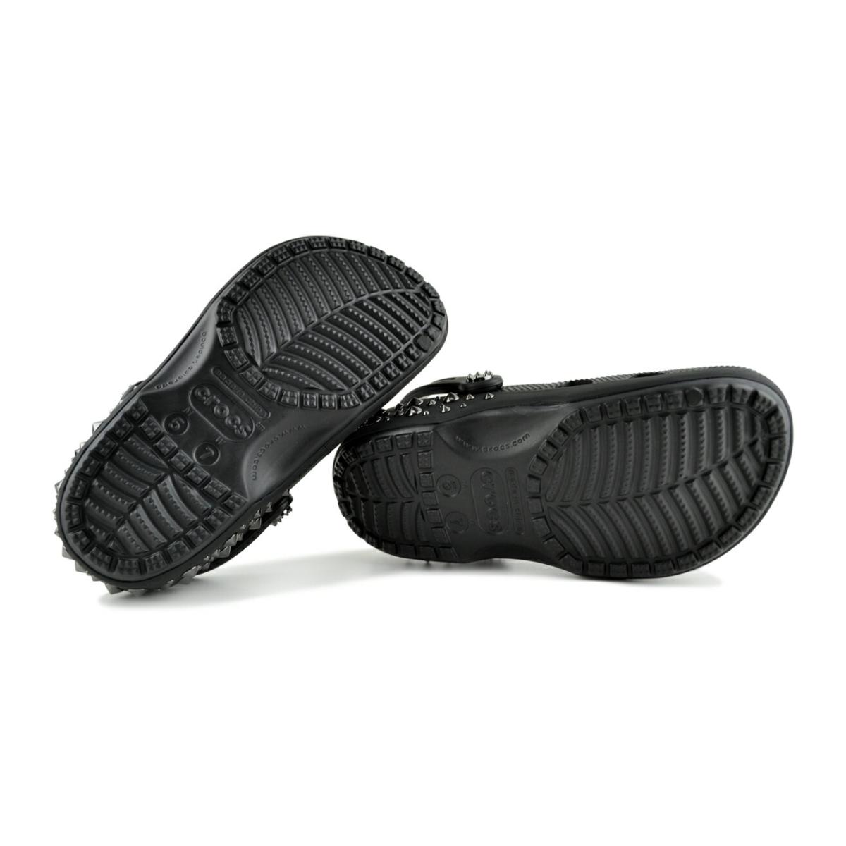 crocs（クロックス） crocs CLASSIC STUDDED CLOG BLACK 211596-001