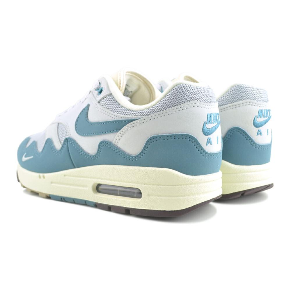 NIKE（ナイキ） NIKE AIR MAX 1 PATTA metallic silver/noise aqua