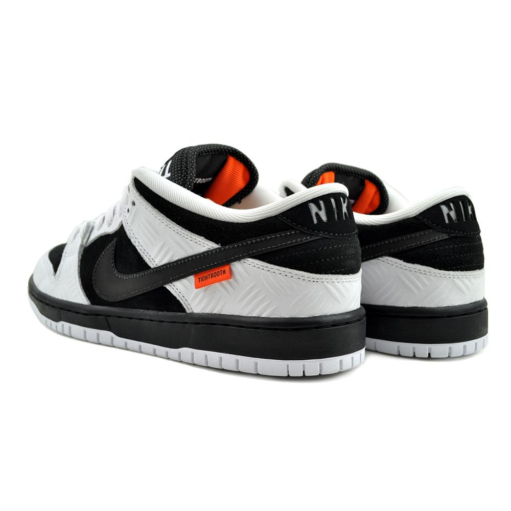 NIKE（ナイキ） NIKE SB DUNK LOW PRO QS TIGHTBOOTH white/black