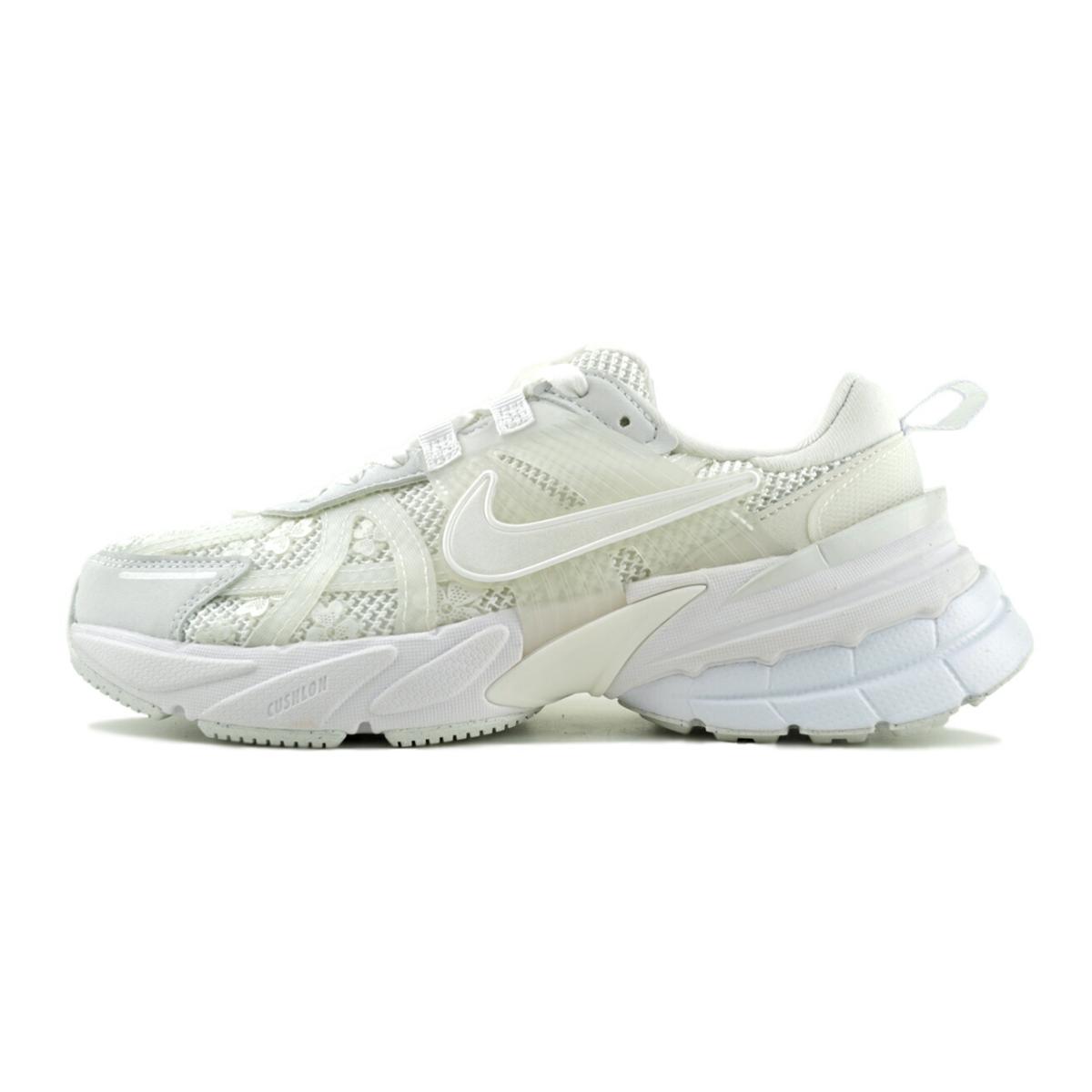 NIKE（ナイキ） NIKE WMNS V2K RUN wht/wht-summit wht hj5269-100