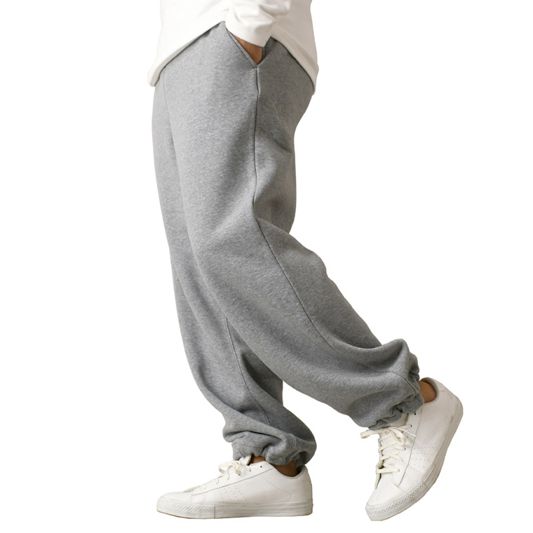 decembermay グレー スウェットパンツ メンズ LACOSTE エッセンシャルテーパードスウェットパンツ （グレー) -waja