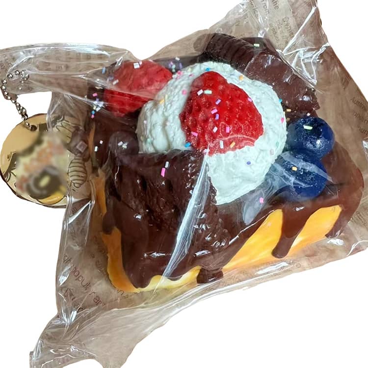 ぷにぷに フルーツケーキ クリームケーキ 高弾力 スクイーズケーキおもちゃ 水感スクイーズ 柔らか手触り トースト かわいい 低反発 泥感 ストレス |  | 02
