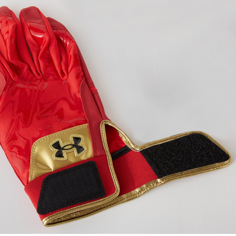 UNDER ARMOUR（アンダーアーマー） ブラック×ゴールドLサイズのみ 野球