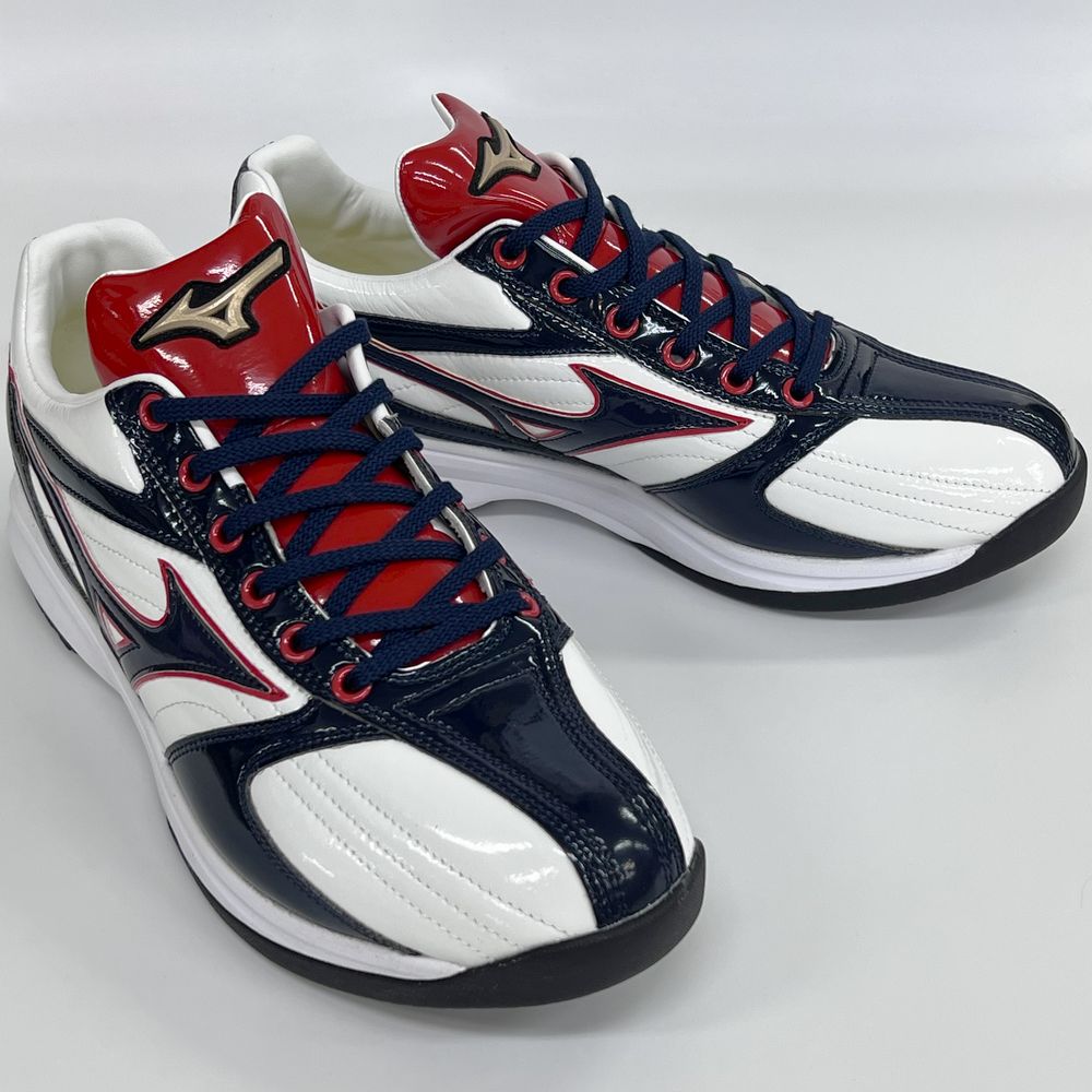 ミズノ　トレーニングシューズ ネイビー MIZUNO 【サイズ交換送料無料】ネイビー×シルバー ミズノ 野球
