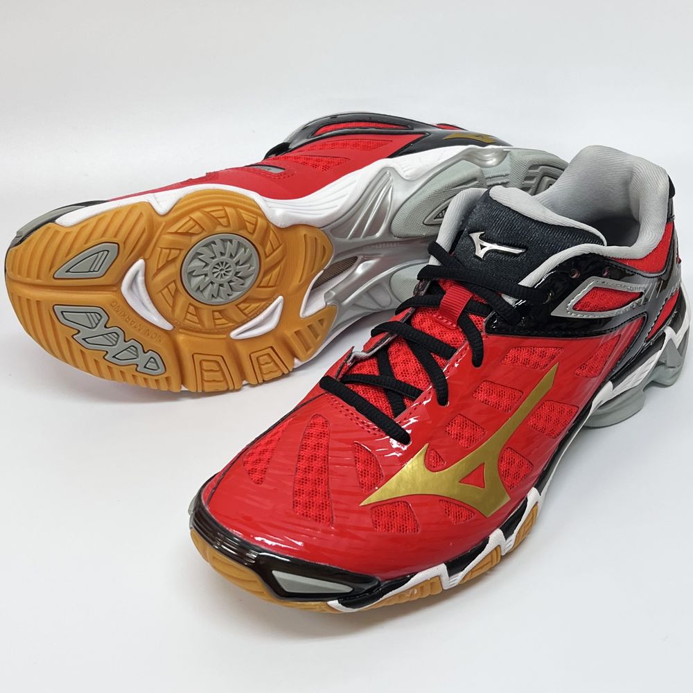 MIZUNO（ミズノ） 22.5cmのみ バレーボールシューズ WAVE LIGHTNING