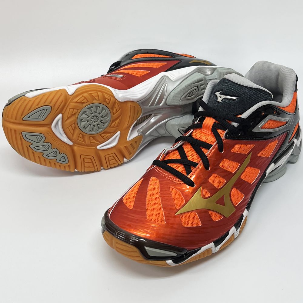 MIZUNO（ミズノ） 22.5cm のみ バレーボールシューズ WAVE LIGHTNING