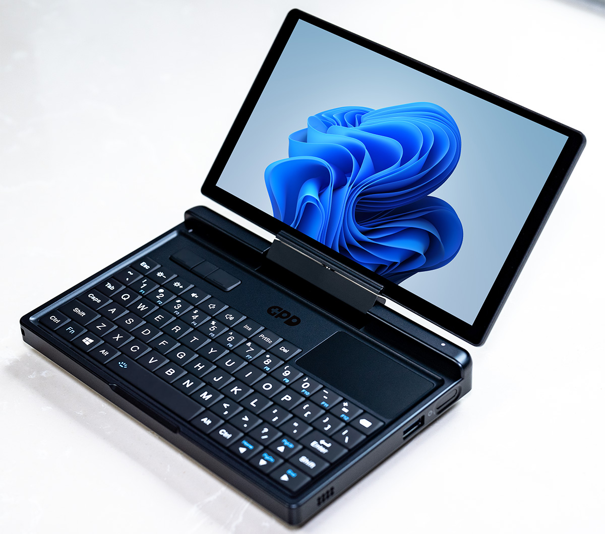 GPD Micro PC2 モバイルPC メモリ16GB ストレージ512GB Intel Core i3