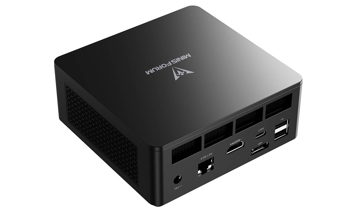 MINISFORUM ミニPC UM760 メモリ32GB ストレージ1TB AMD Ryzen 5