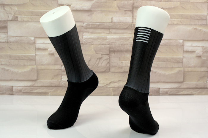 サイクルソックス SixLines Aero Socks エアロソックス 2カラー 24