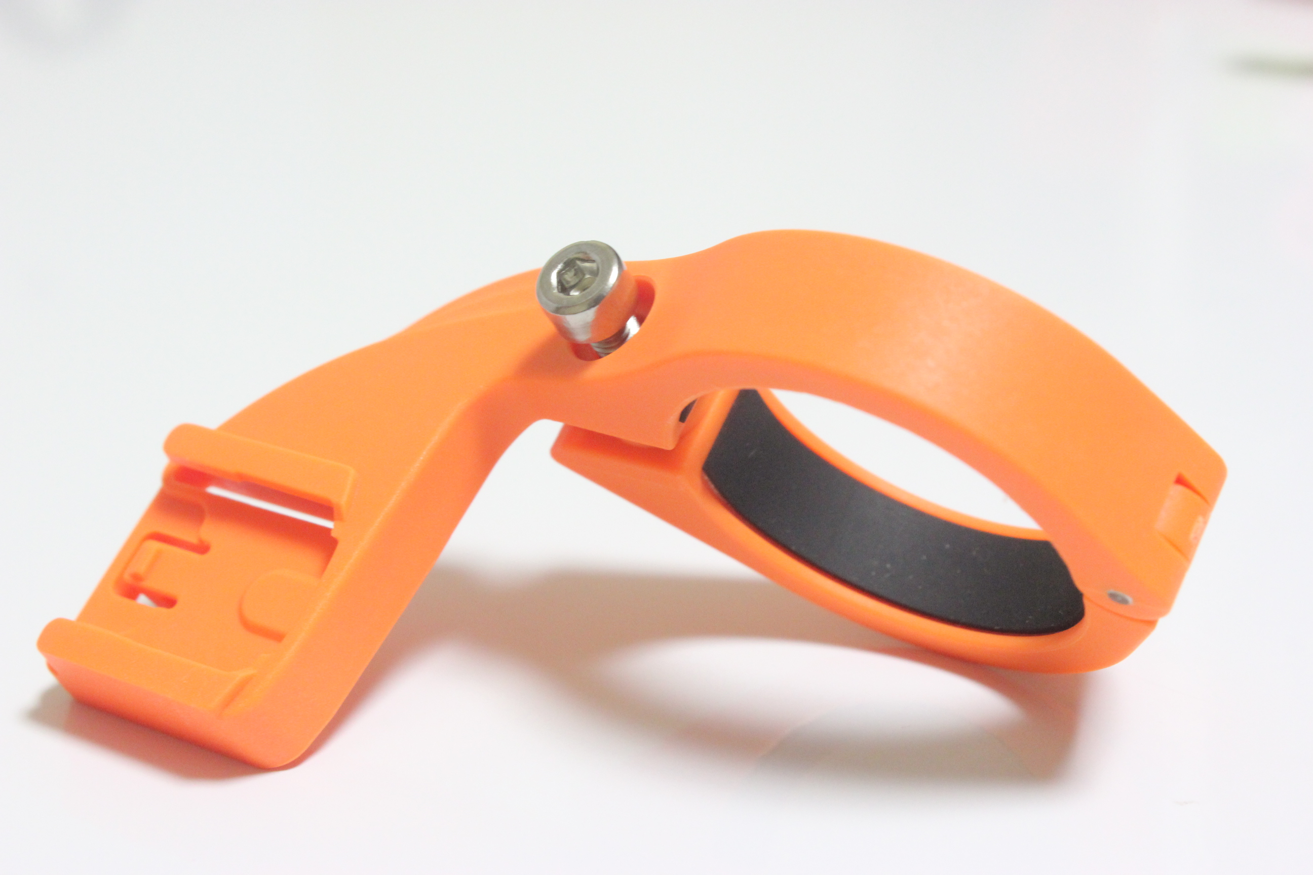 カラーアウトフロントブラケット キャットアイサイコン用 |  | 05