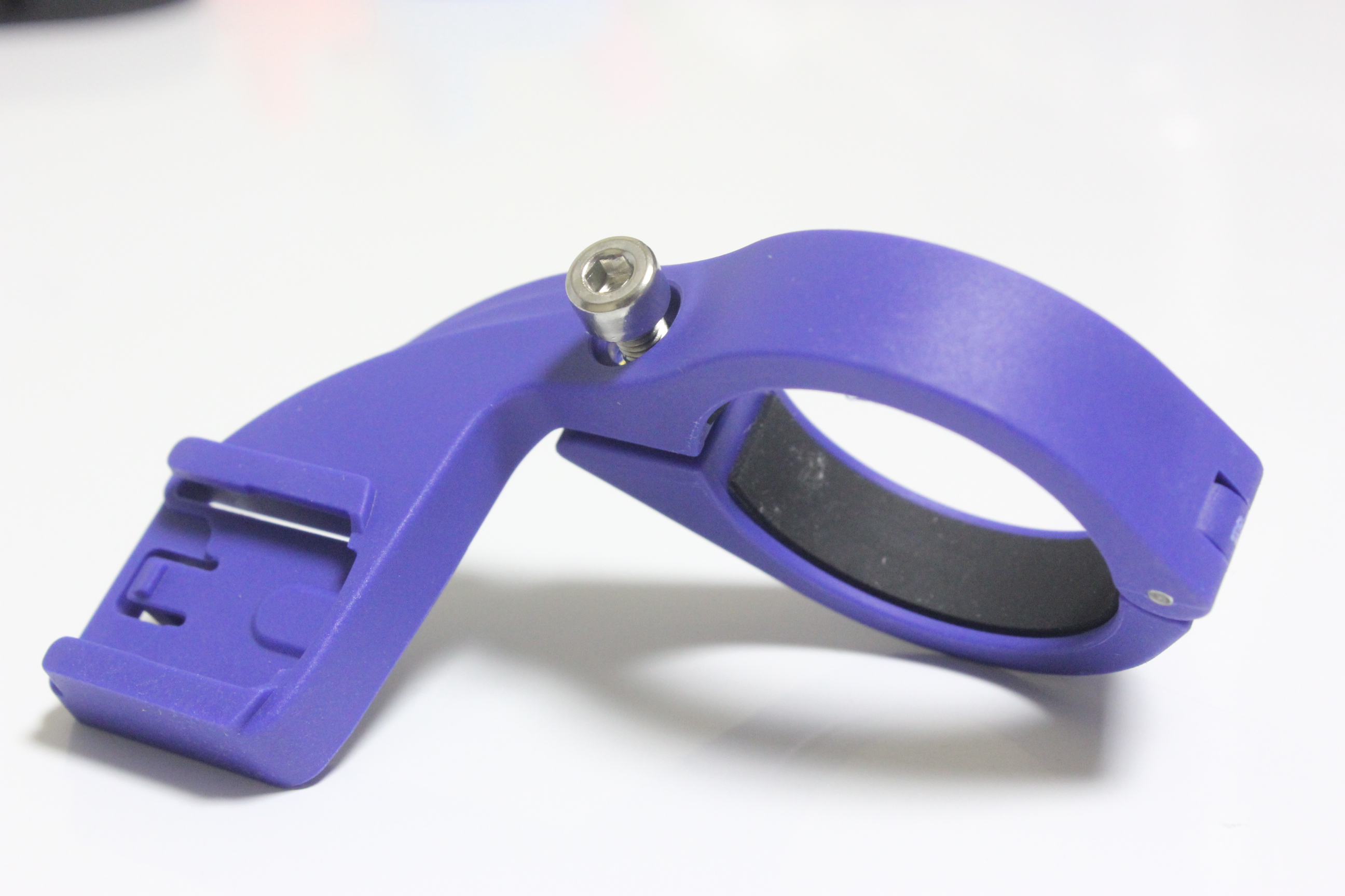 カラーアウトフロントブラケット キャットアイサイコン用 |  | 08