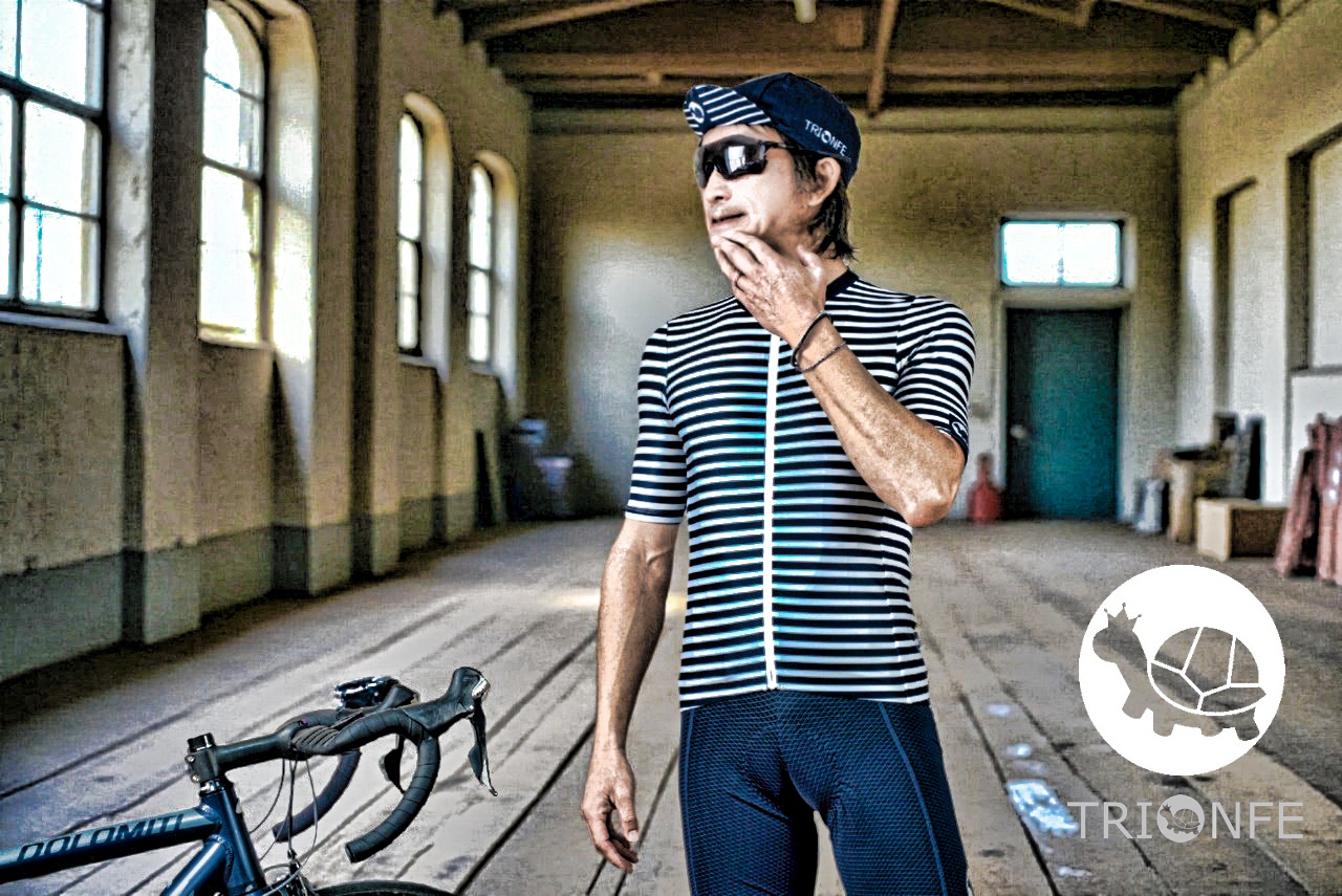 サイクルジャージ サイクリングジャージ 半そで ロードバイク おしゃれ トリオンフ プレゼント