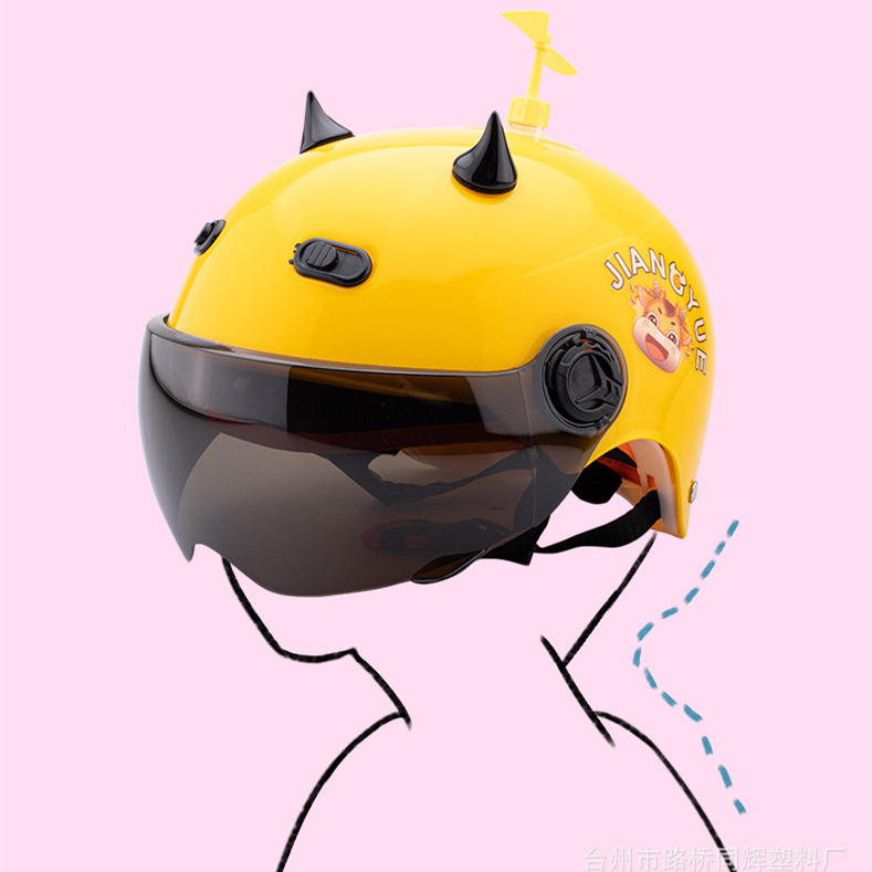 買取 ヘルメット キッズ 自転車 子供用 スケボー キッズヘルメット サイクルヘルメット かわいい 軽量 サイズ調整可能 こども Sサイズ  45-55cm 送料無料 notimundo.com.ec