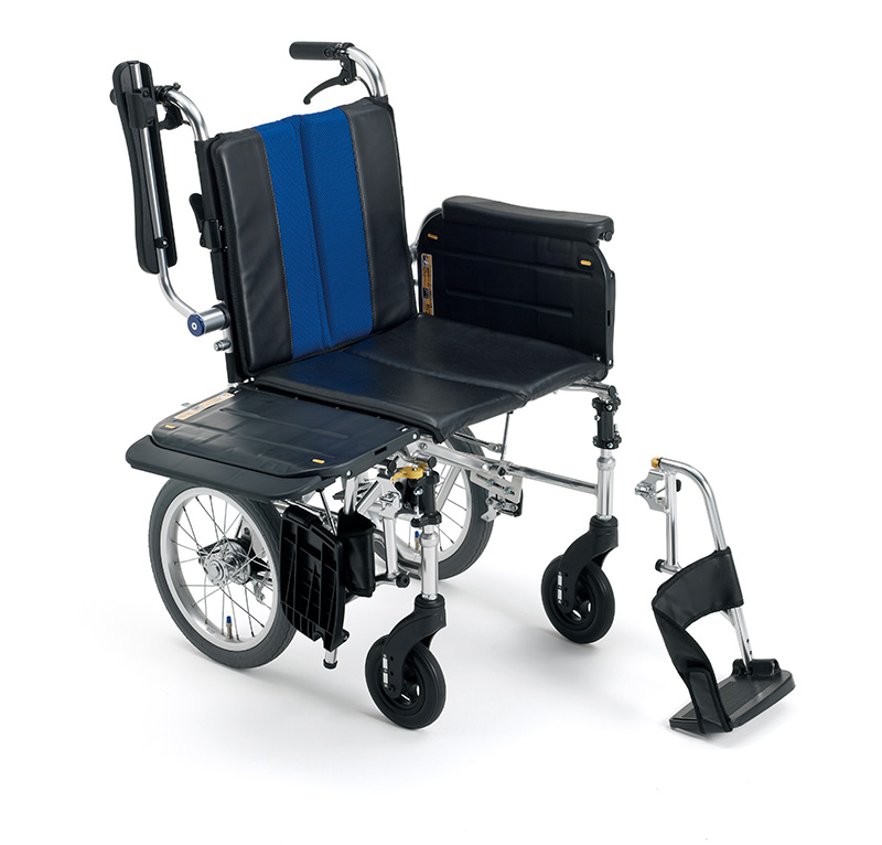 【直接取引歓迎 ：さいたま市】 MIKI 介助用車椅子 #L13 直接取引歓迎 ：さいたま市】 MIKI 介助用車椅子 #L13 直接取引歓迎