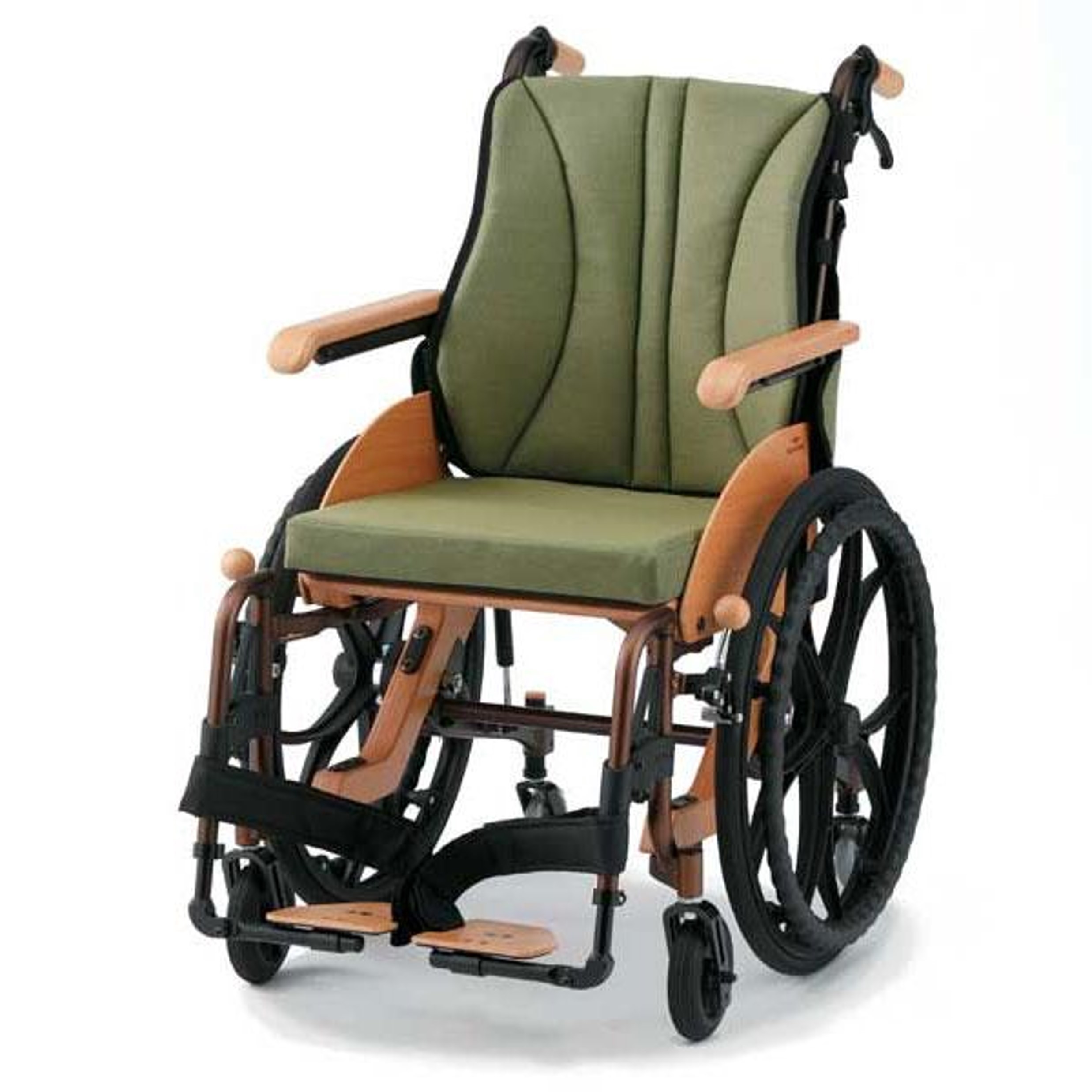 日進医療器 車椅子 軽量 自走式 モクリン 6輪車 木製 車いす