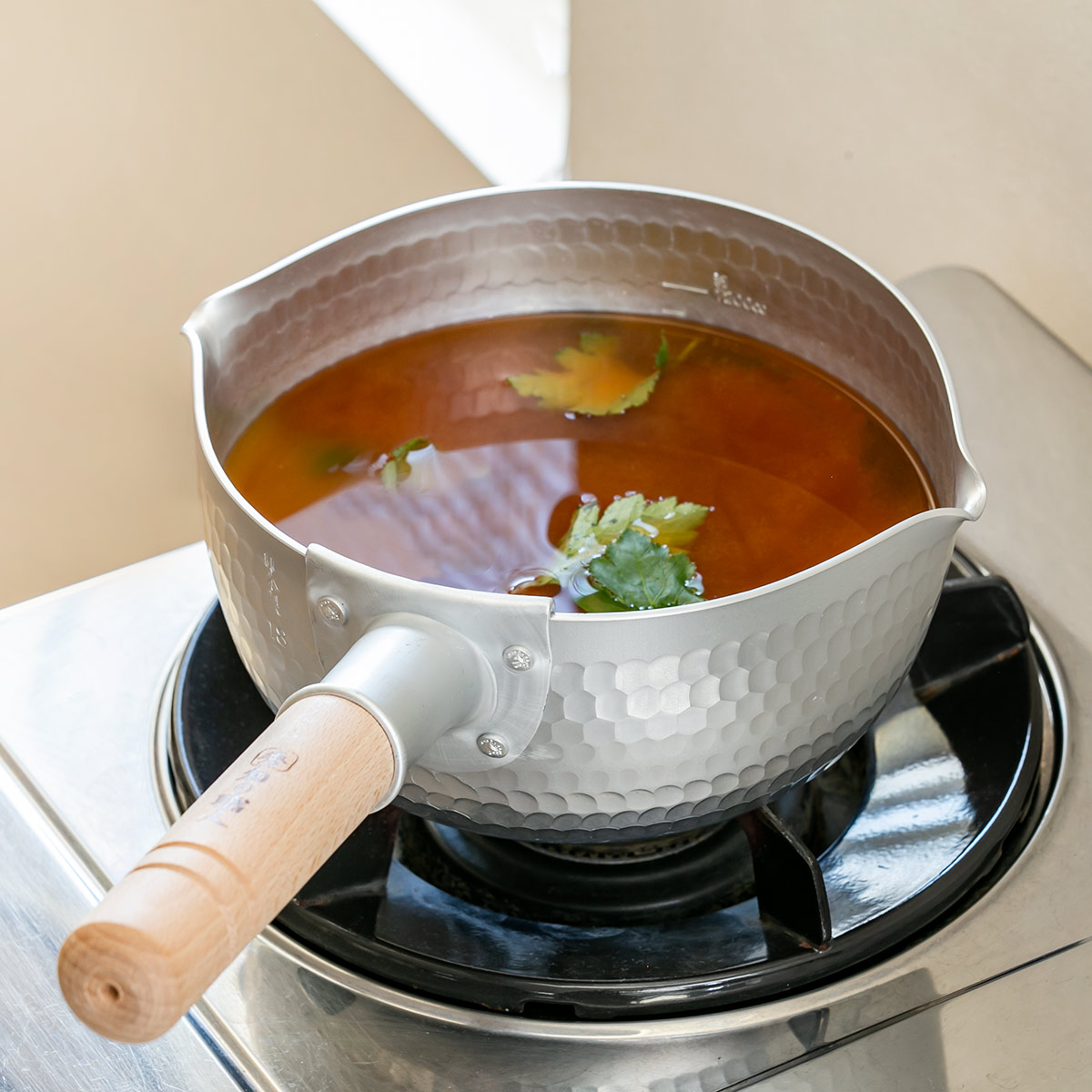 雪平鍋 18cm 深型 ガス火専用 和の職人 （ 行平鍋 日本製 ガス火 直火