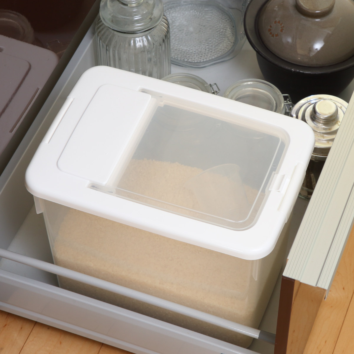 サンコープラスチック 米びつ 10kg お米ケース 計量カップ付き （ 日本