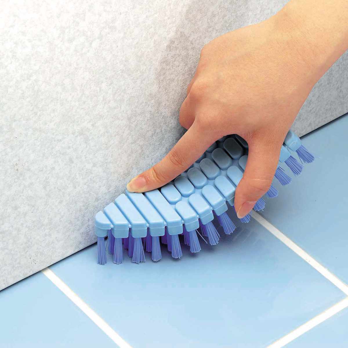 オーエ（OHE） バスブラシ サッとる まが〜るブラシ ハード （ お風呂