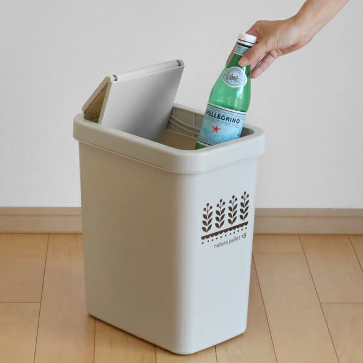 ゴミ箱 18L スライドペール ふた付き （ ごみ箱 18リットル スライド 蓋つき スリム ダストボックス キッチン プラスチック ） | 平和工業 | 18