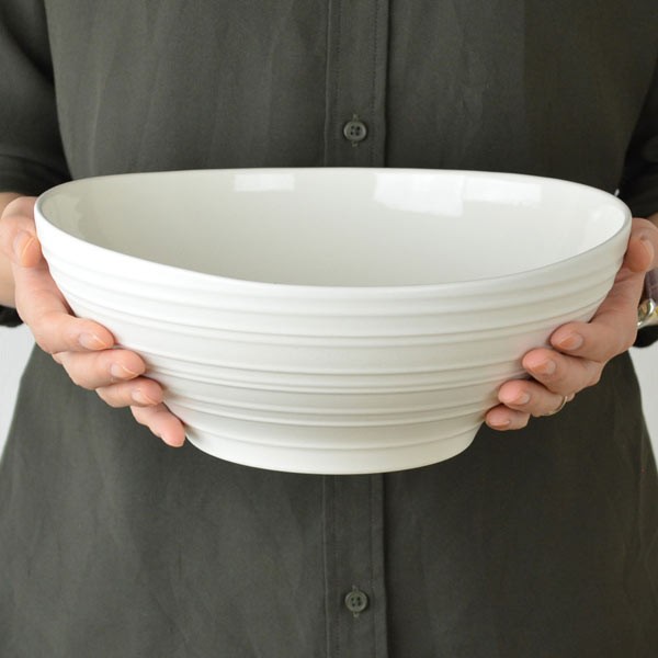 スナフジタ　コウモリ装飾の陶器ボウル 262753-1.jpg