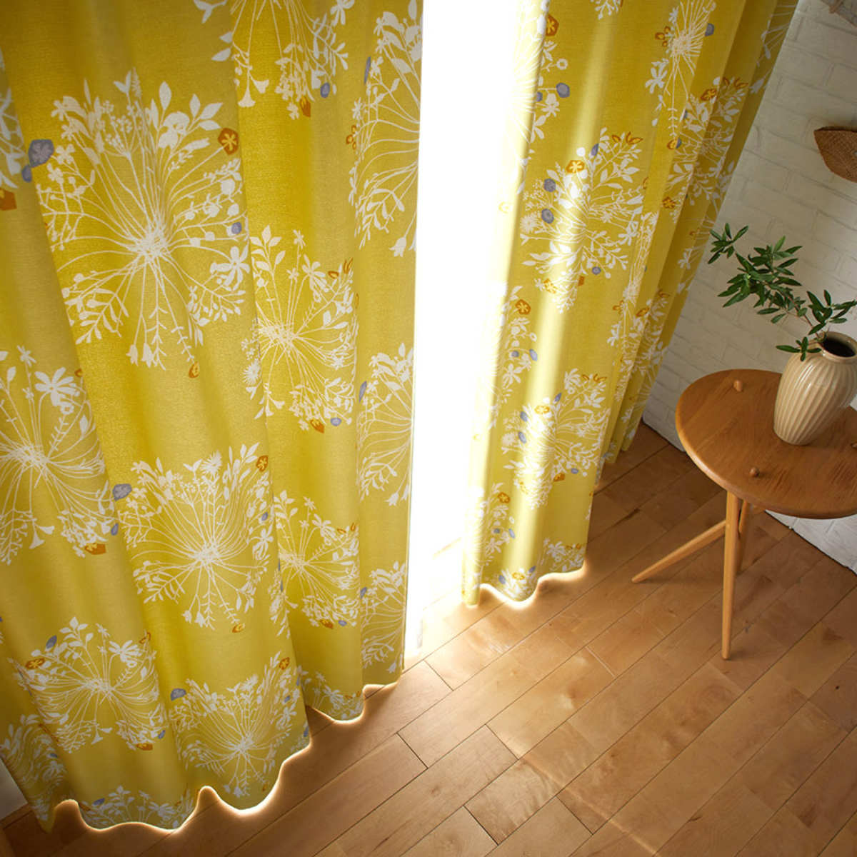 購入額33600円 花火模様カーテン 遮光 購入額33600円 花火模様カーテン