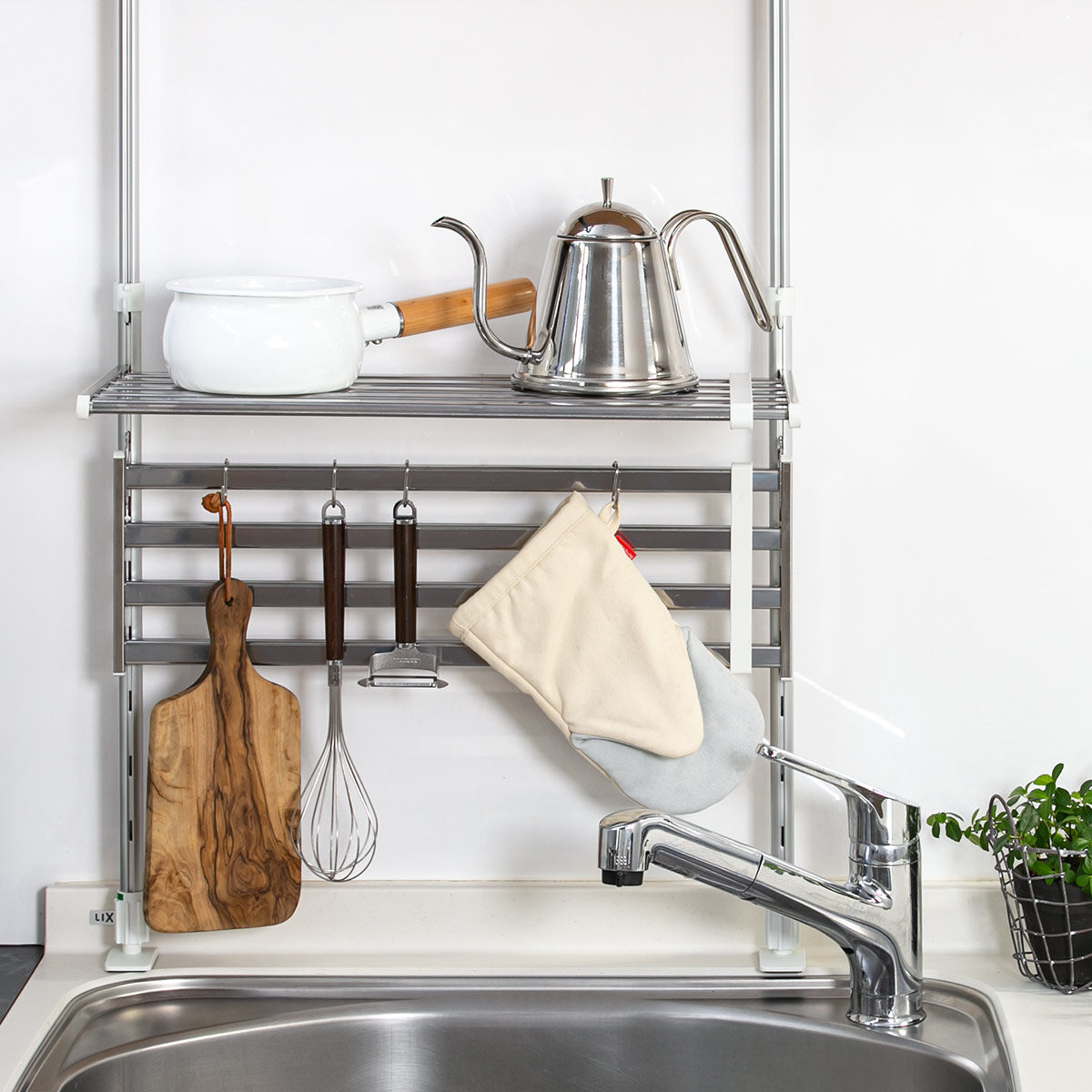 収納ラック 伸縮 つっぱり棚 2段 幅50〜90cm （ シンク上 ステンレス