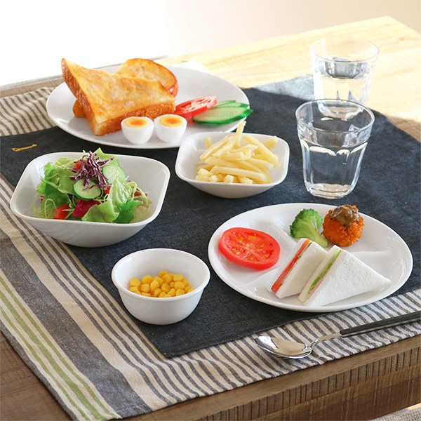 パール金属 ランチプレート 21.5cm CORELLE コレール ウインター