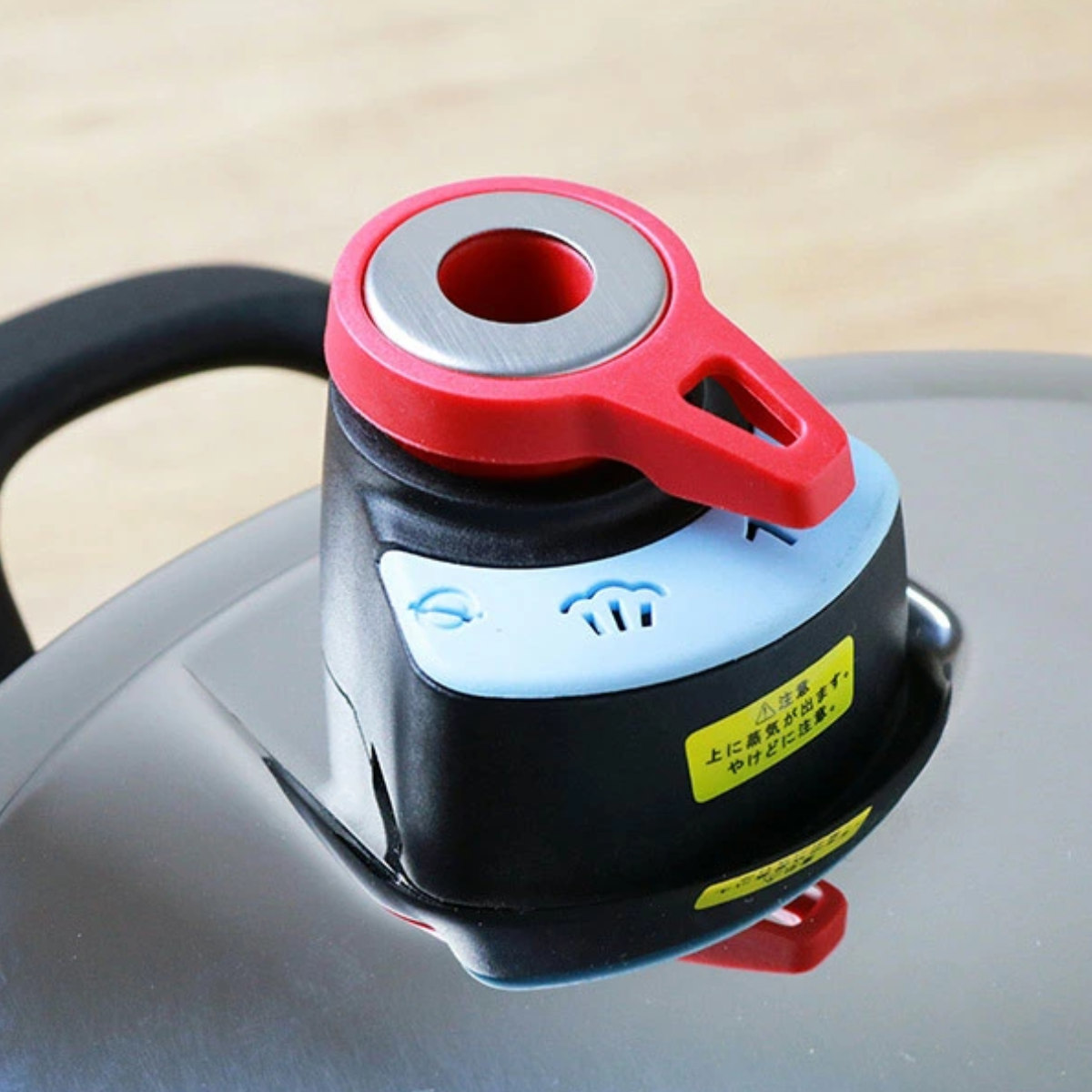 ワンダーシェフ 圧力鍋 4L IH対応 20cm 圧力切替 エリユム 片手圧力鍋