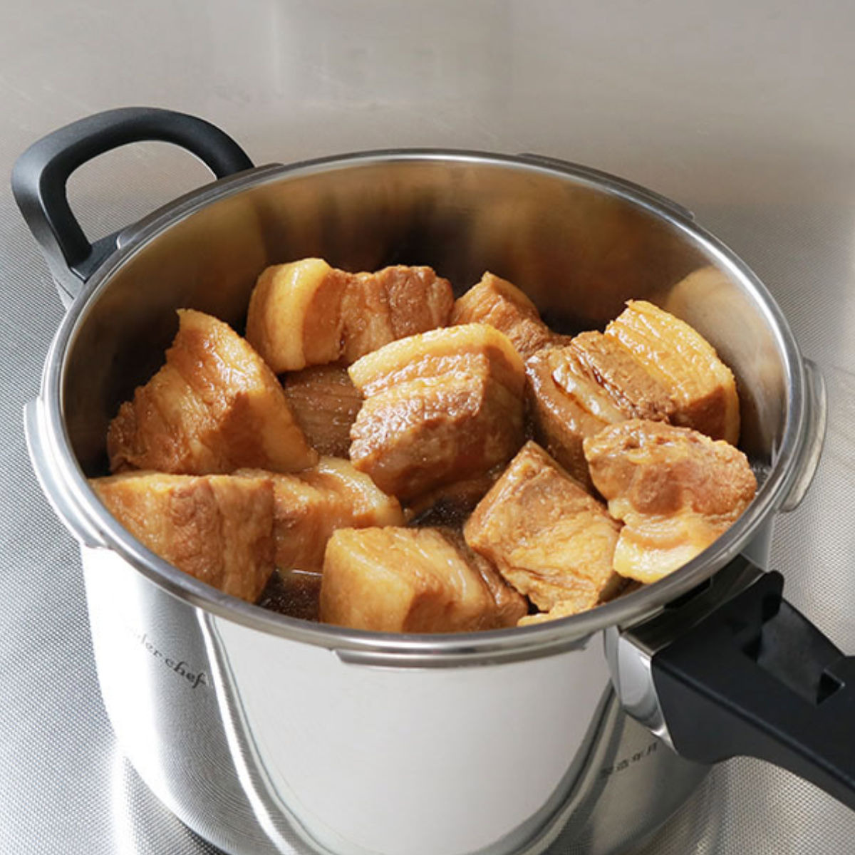 ワンダーシェフ 圧力鍋 4L IH対応 20cm 圧力切替 エリユム 片手圧力鍋