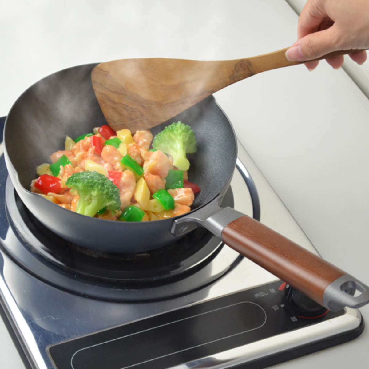 下村企販 炒め鍋 20cm IH対応 鉄製 窒化加工 ファイバーライン 旨鉄