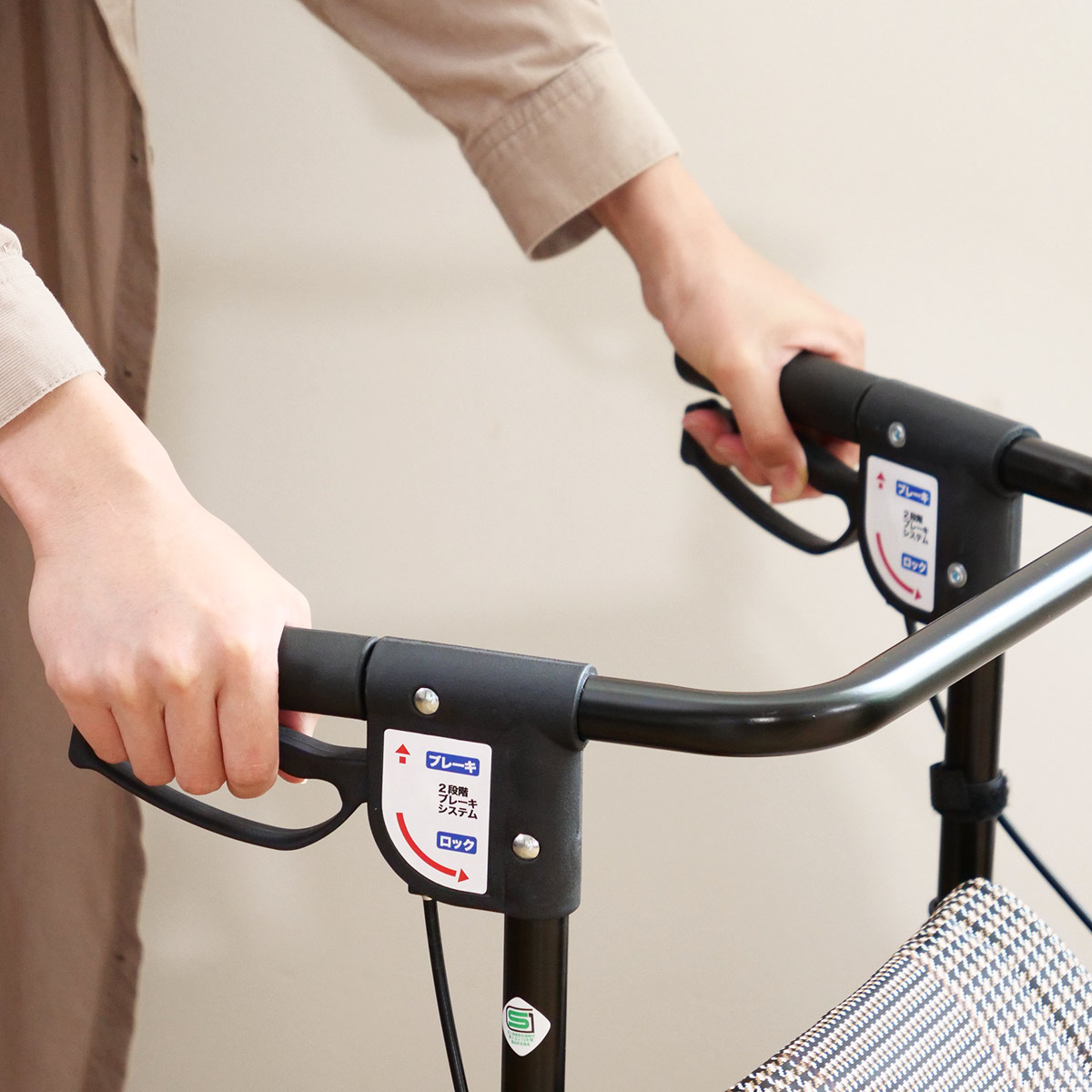 マキテック シルバーカー アンティ 軽量 コンパクト おしゃれ