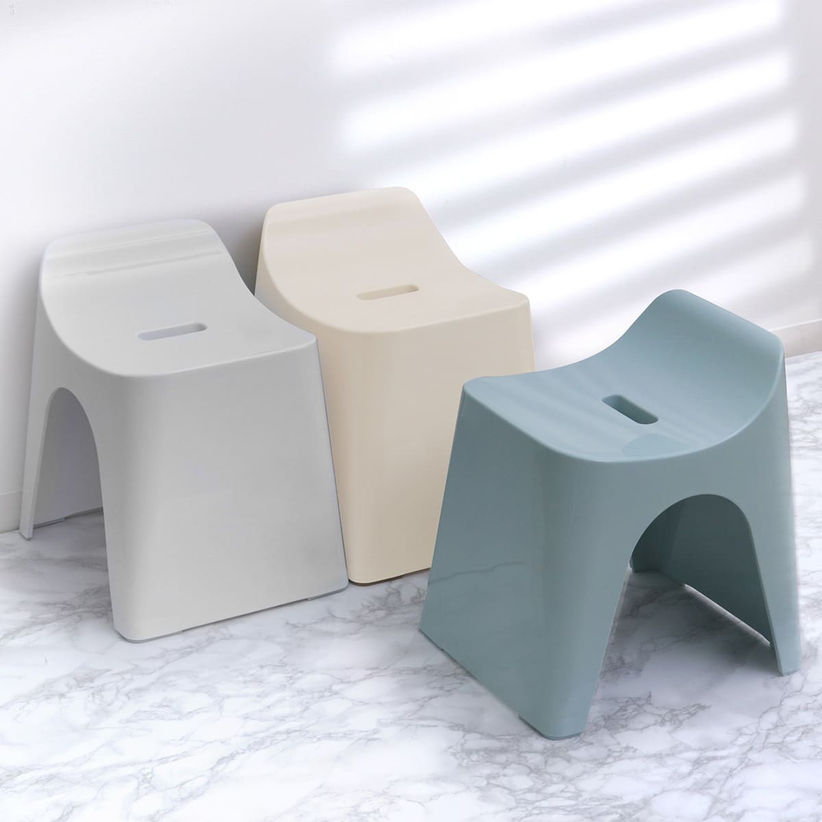 シンカテック 風呂椅子 ヒューバス バススツール h30 座面高さ30cm