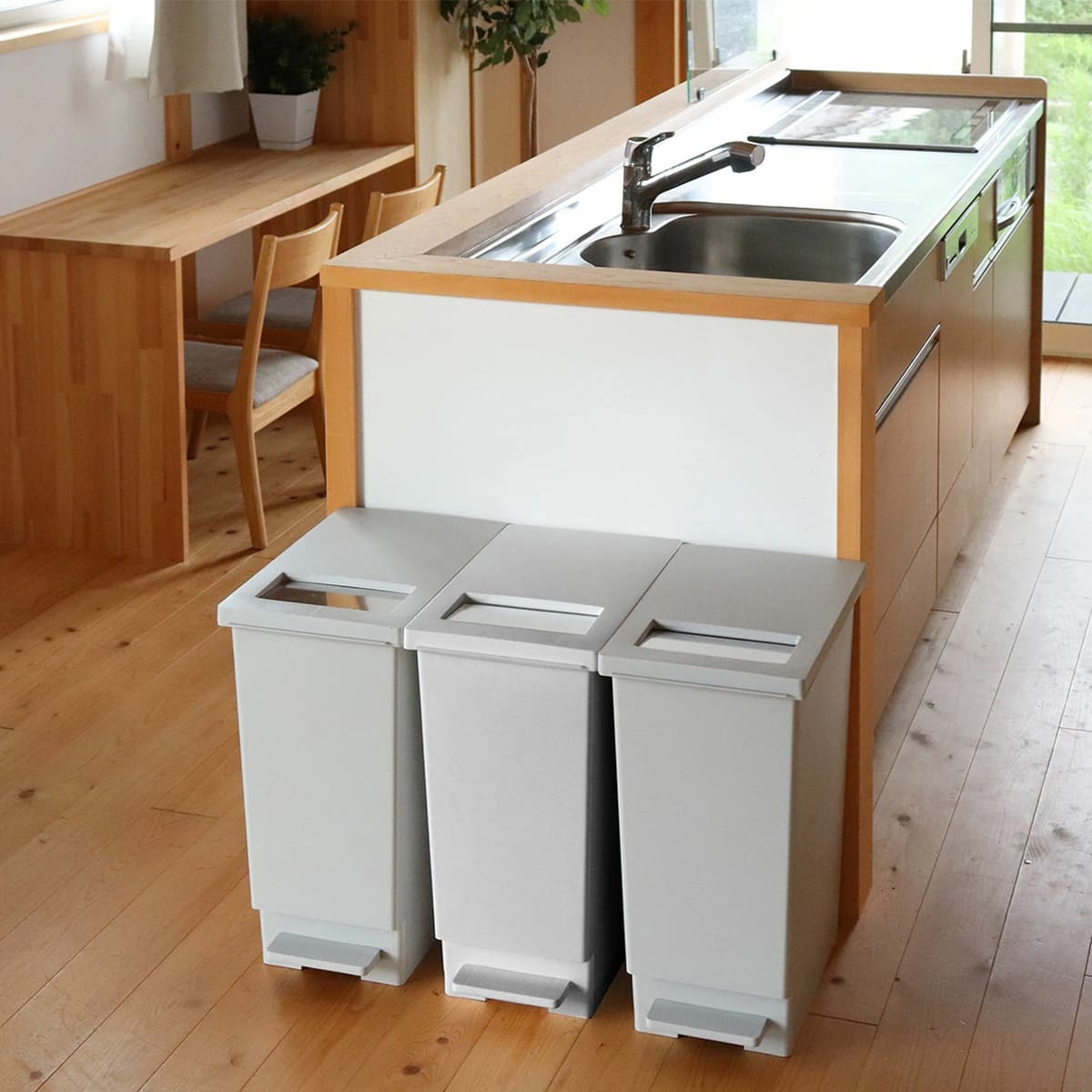 ゴミ箱 45L ペダル ユニード プッシュ＆ペダル （ 45リットル ふた付き 分別キッチン ダストボックス スリム 分別ゴミ箱 棚下 カウンター下 ） | TONBO（新輝合成） | 21