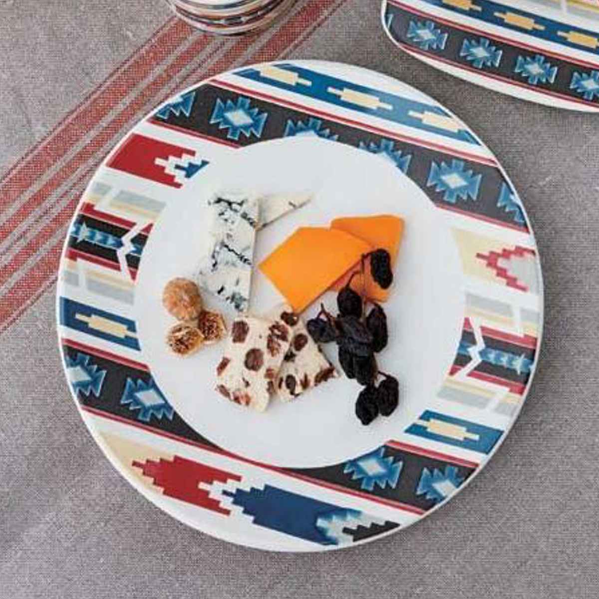 大皿 色鍋島 けし図 高台大皿 (船津彩雲 作) 色鍋島 けし図 高台大皿 (船津