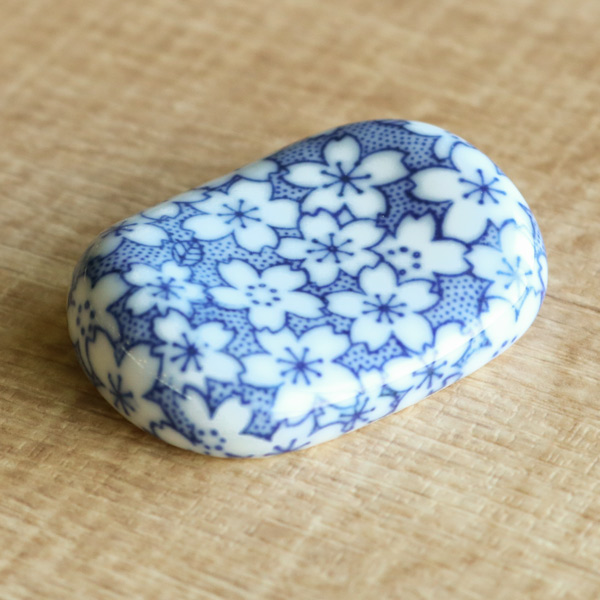 箸置き 小判 錦唐草 染桜 日本製 （ 箸置 はし置き カトラリーレスト