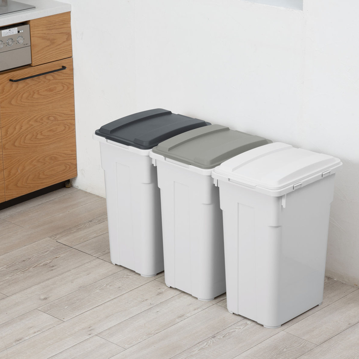 TONBO（新輝合成） ゴミ箱 70L 連結カラー分別ペール 屋外兼用 