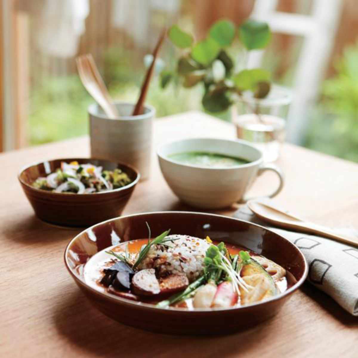 お値下げ　未使用品　RAYNAUD 大皿プレート2枚セット OUTLET】大皿 プレート Tokinone PB. リムプレート 8.0皿 アイボリー