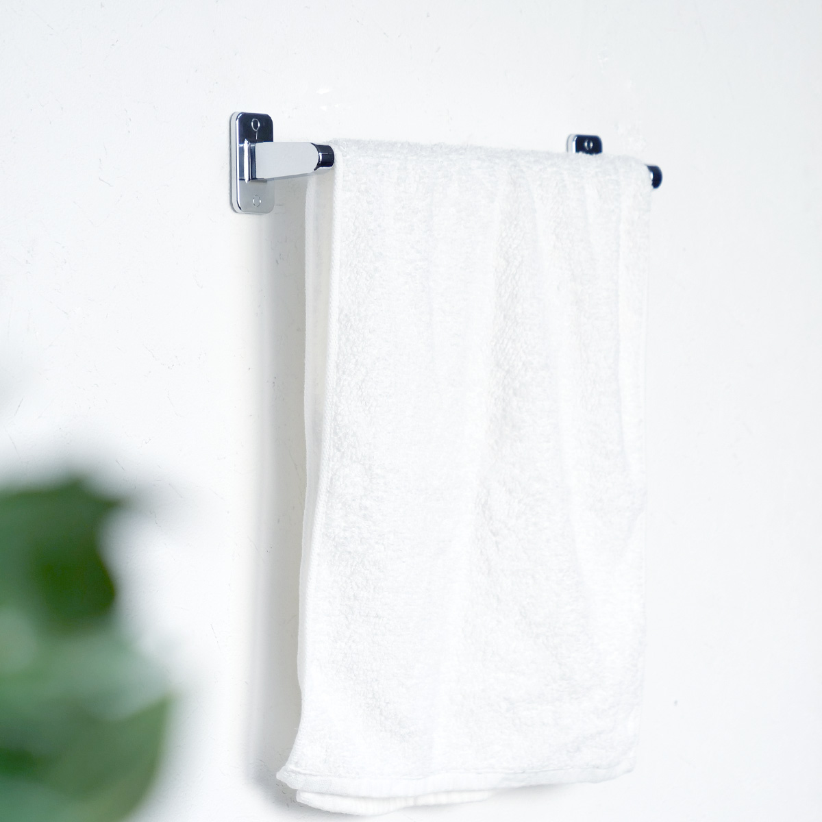 池永鉄工 タオルハンガー ステンレス 粘着テープ付 全長38.6cm 日本製