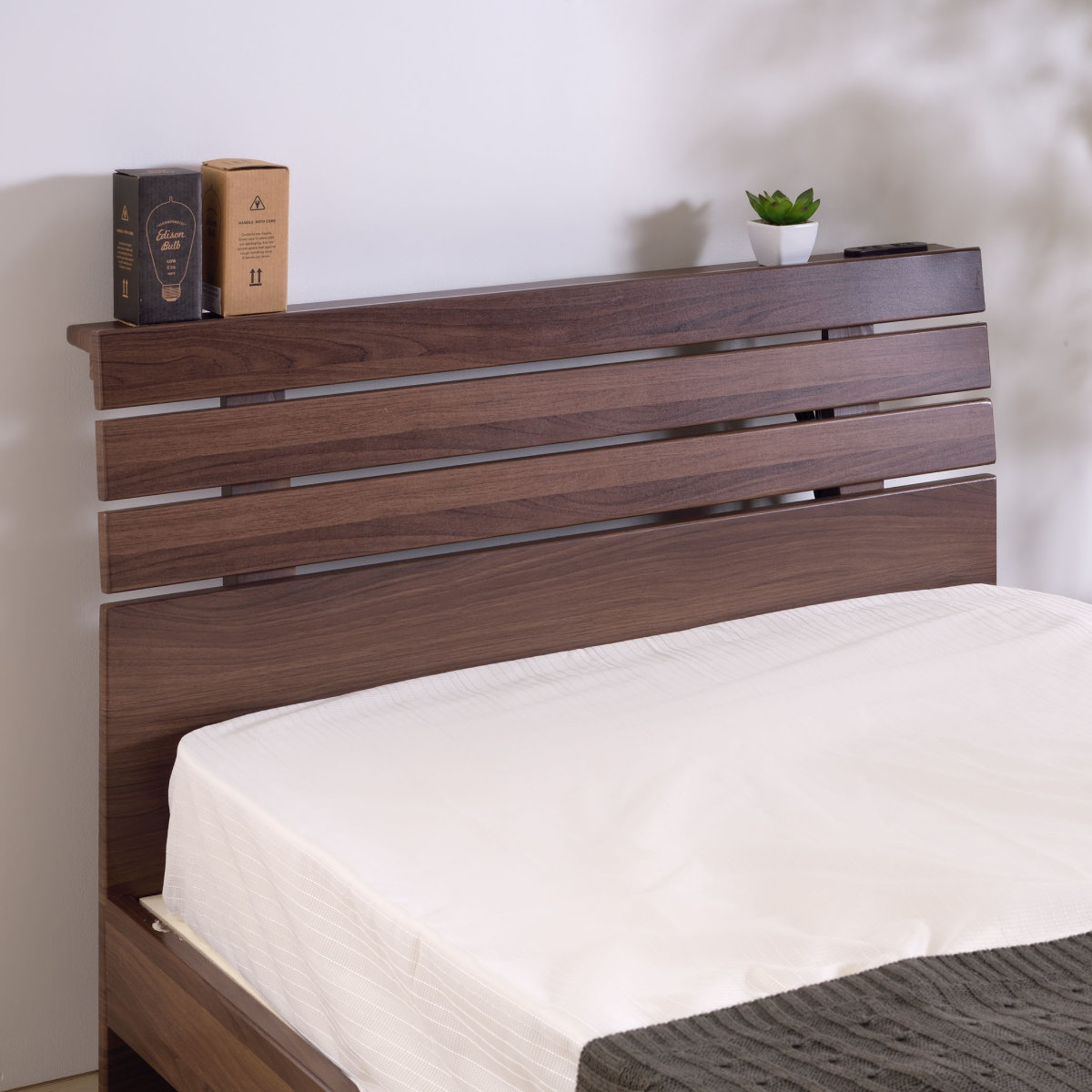 ベッド シングルベッド すのこ状 （ ベッドフレーム シングル すのこ