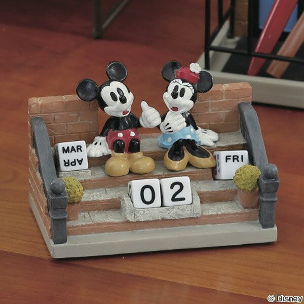 Disney（ディズニー） □在庫限り・入荷なし□ カレンダー 万年