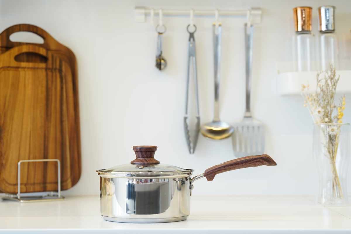 パール金属 片手鍋 16cm IH対応 ウッディパル 3層底ガラス蓋付き片手鍋