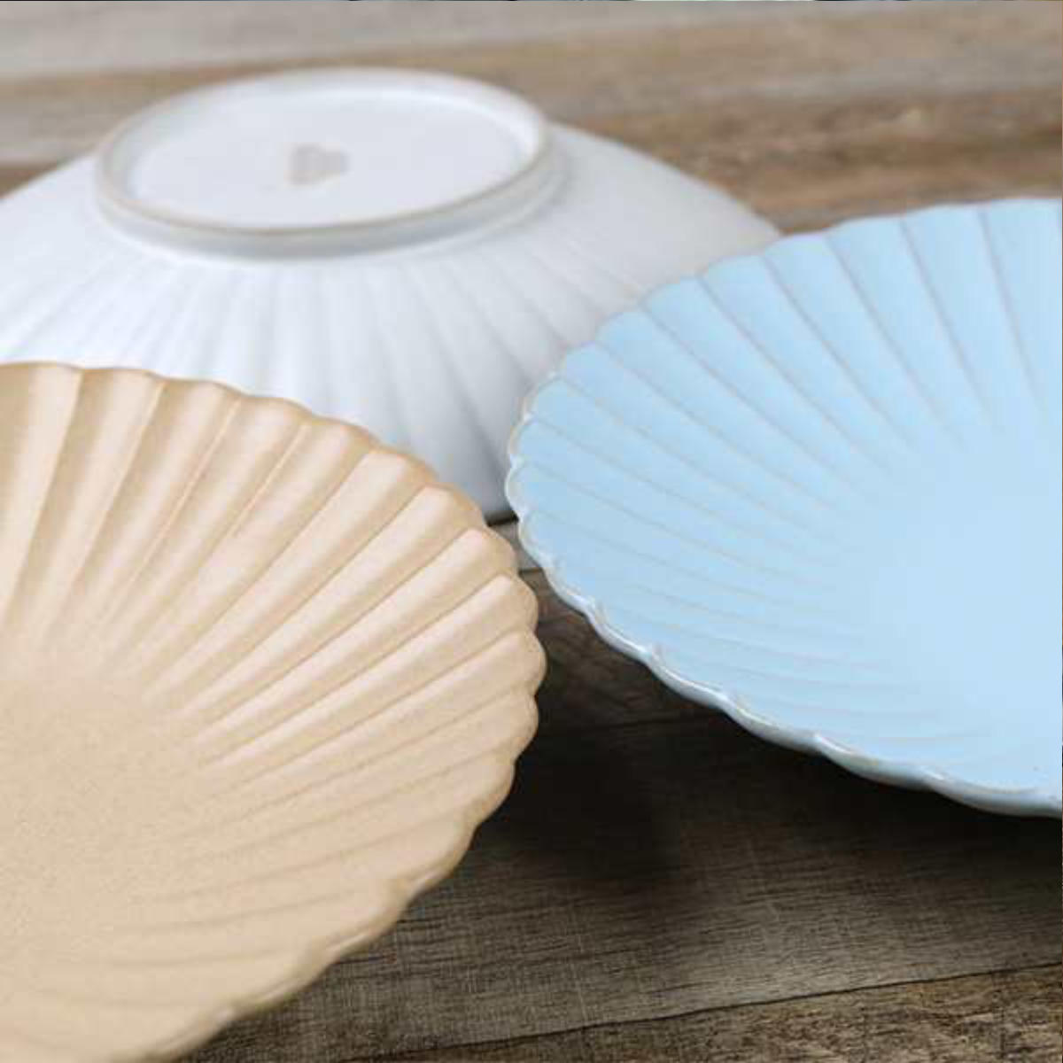 aito製作所 プレート 23cm 輪花皿 花皿 花シリーズ 洋食器 陶器 日本製