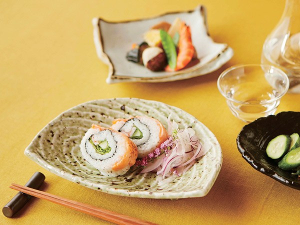 半月皿 和食器 日和御深井 変形皿シリーズ 美濃焼 日本製 磁器 同柄5枚