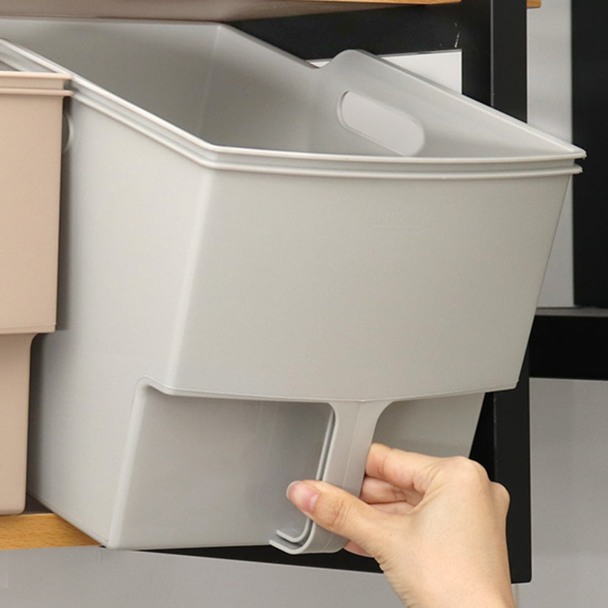 キッチン収納ケース 吊り戸棚ボックスワイド 幅24cm 6個セット （ キッチンストッカー 取っ手付き 吊戸棚 ケース 吊戸棚ボックス 吊り戸棚ストッカー ） | 不動技研 | 13