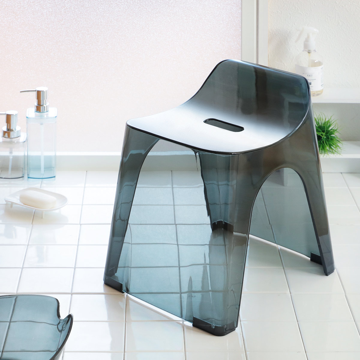 シンカテック 風呂椅子 ヒューバス バススツール クリア h30 座面30cm