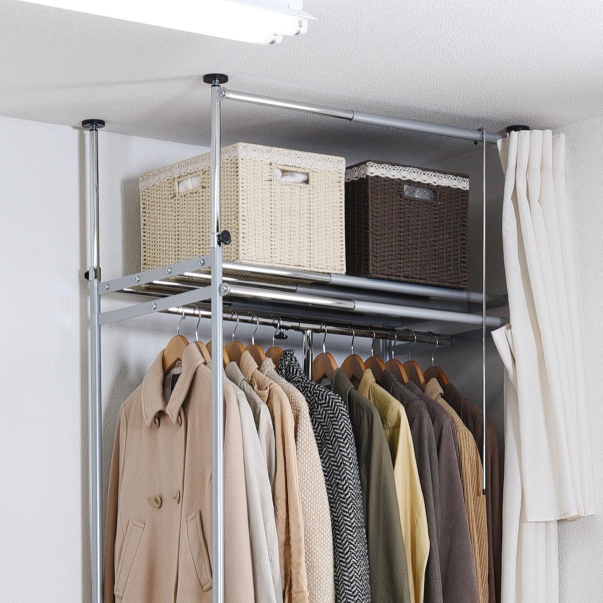突っ張り クローゼット ハンガーラック 幅53〜80cm スリム カーテン付