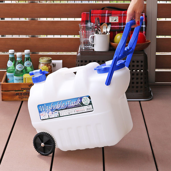 岩谷マテリアル ウォータータンク キャスター付き 20L コック付き 日本